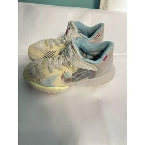 Nike Shoes‎ Toddler Size 11 Kyrie Flytrap V Basketball Sneakers White Bin4